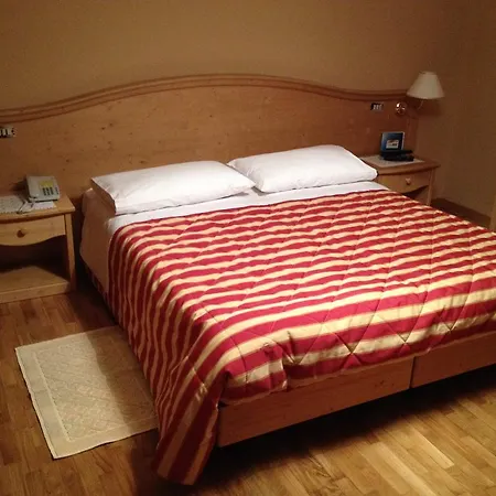 Отель Garni Ajarnola 3*